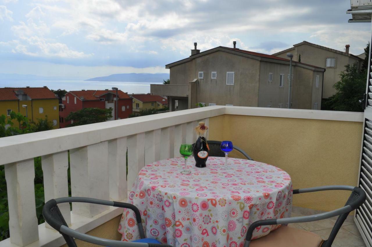 Apartments Ivica Makarska Exterior photo