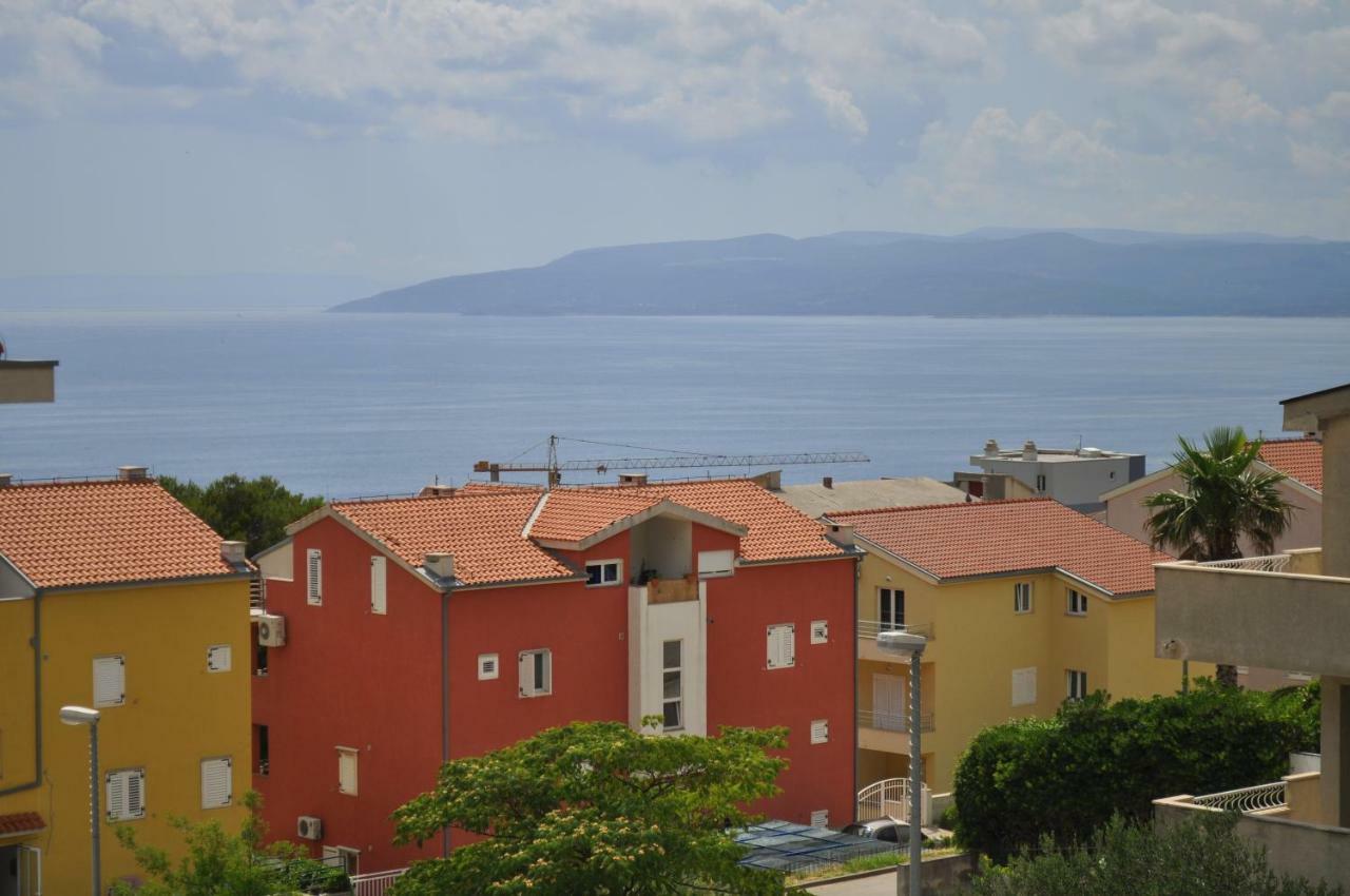 Apartments Ivica Makarska Exterior photo