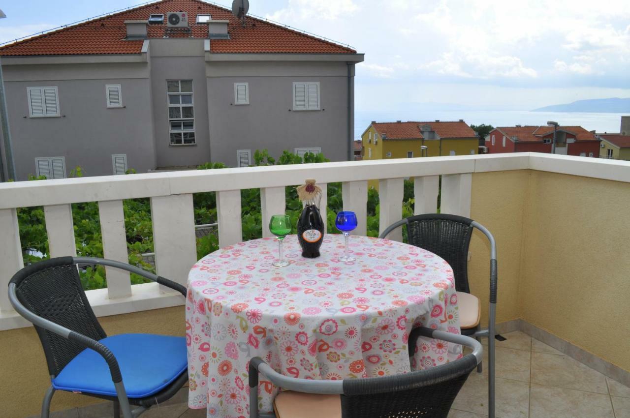 Apartments Ivica Makarska Exterior photo