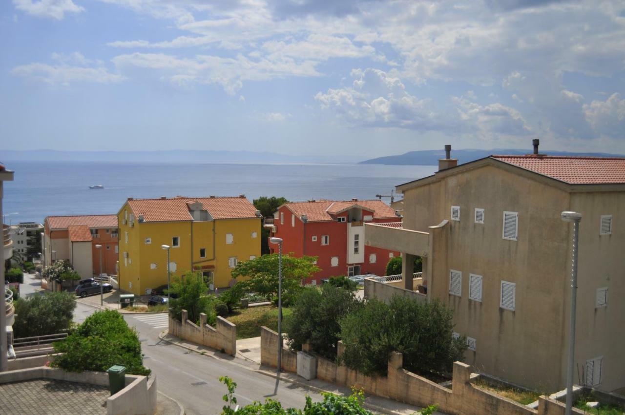 Apartments Ivica Makarska Exterior photo